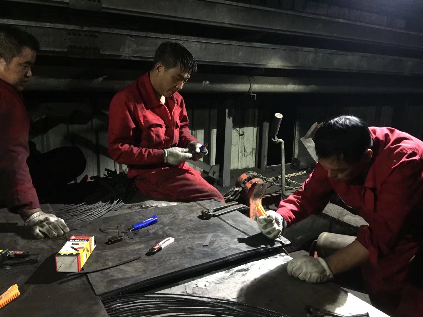 煤矿输送带热硫化接头制作注意事项